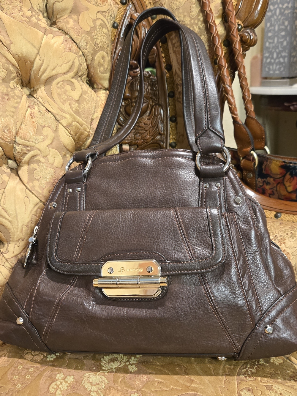 Classic B. MAK! Chocolatey Brown Leather Triple-Entry Women’s Shoulder Bag. Yay!